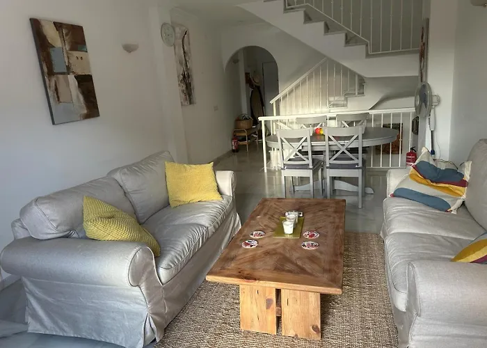 Shr011 Stylish Retreat Near Burriana Lejlighed